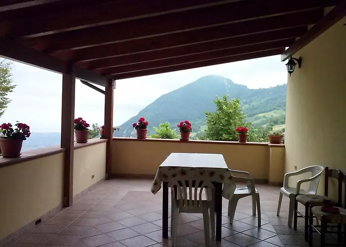 Amici Del Sorriso Apartmanhotel Villa Celiera