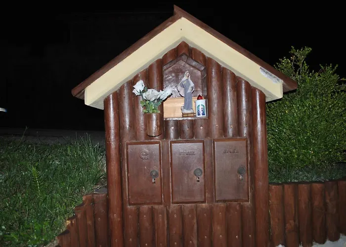 Amici Del Sorriso Apartmanhotel Villa Celiera